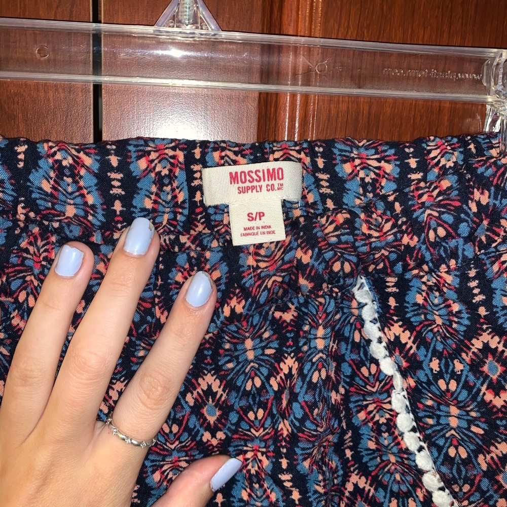 Patterned Shorts - Picture 3 of 3